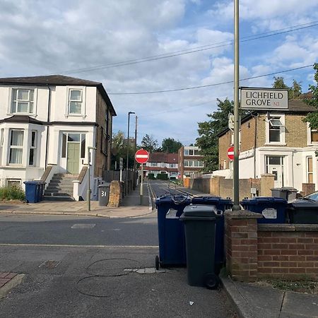 Amazing En-Suite Apartment In Finchley Central London Ngoại thất bức ảnh