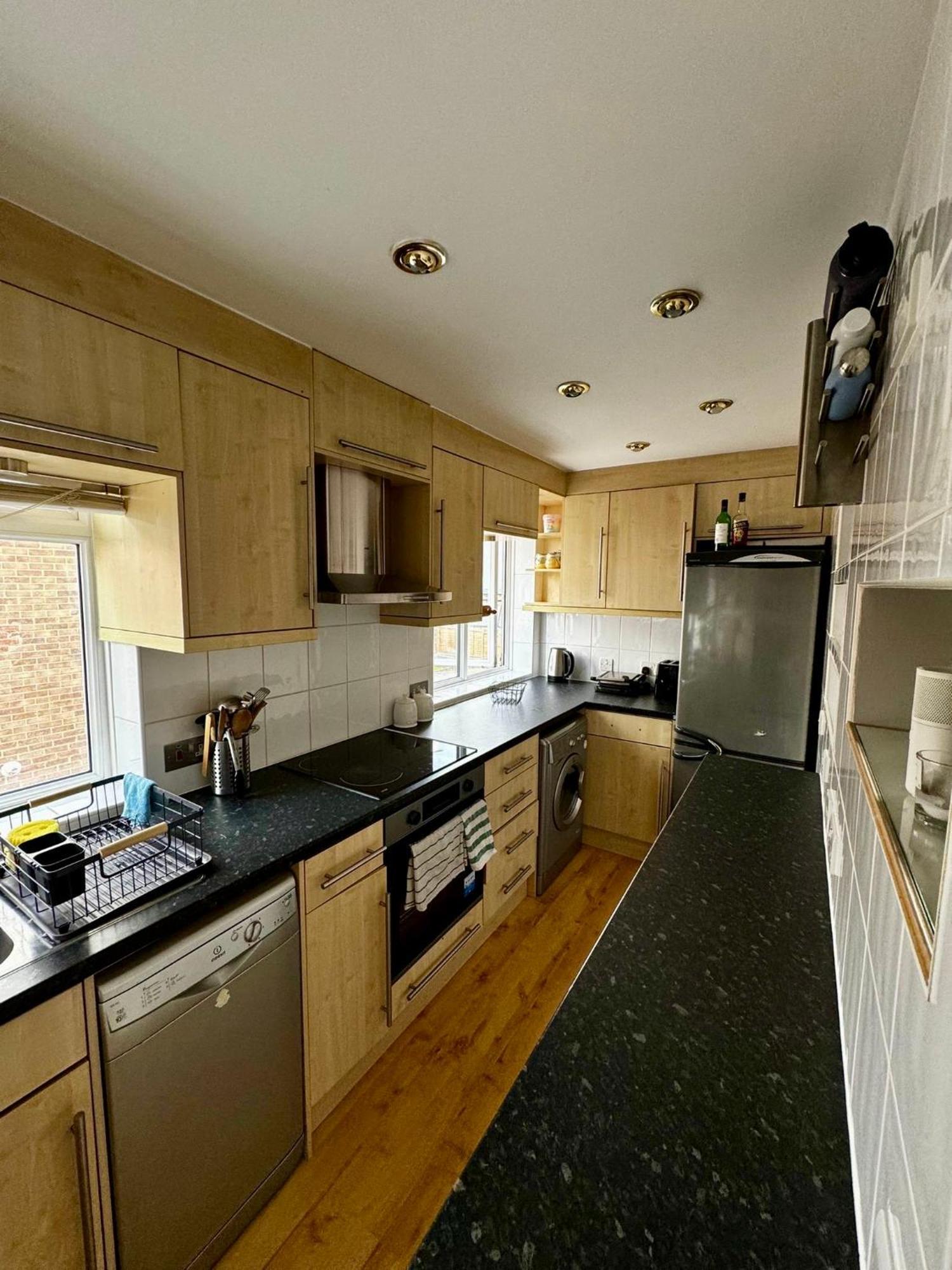 Amazing En-Suite Apartment In Finchley Central London Ngoại thất bức ảnh