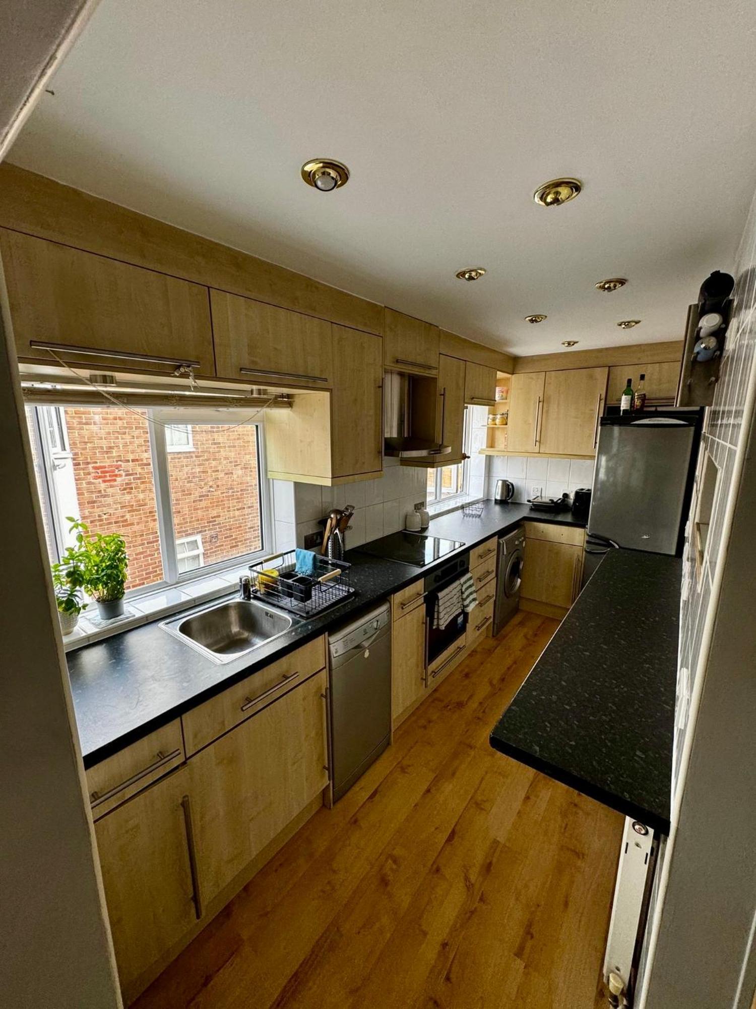 Amazing En-Suite Apartment In Finchley Central London Ngoại thất bức ảnh