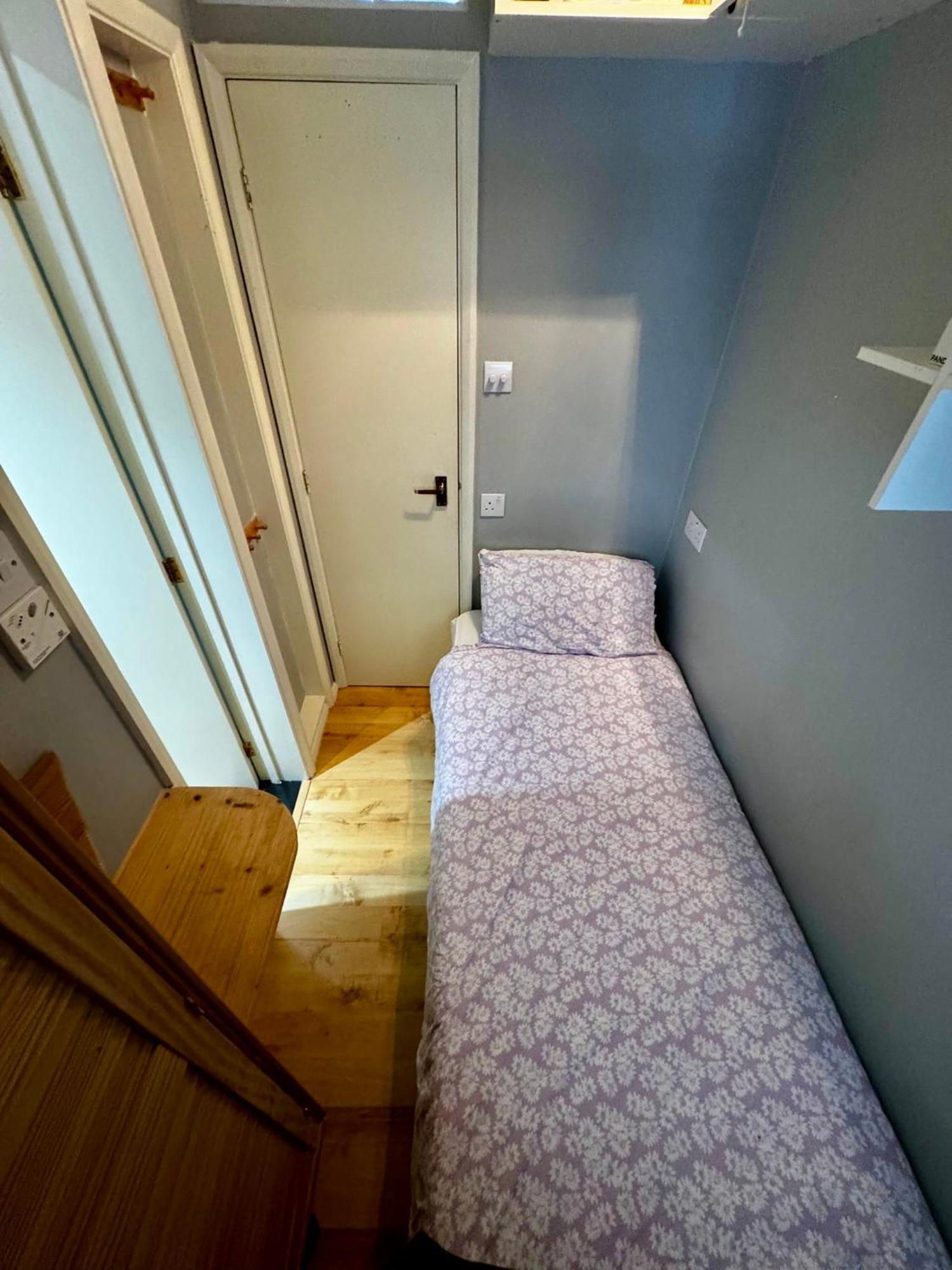 Amazing En-Suite Apartment In Finchley Central London Ngoại thất bức ảnh