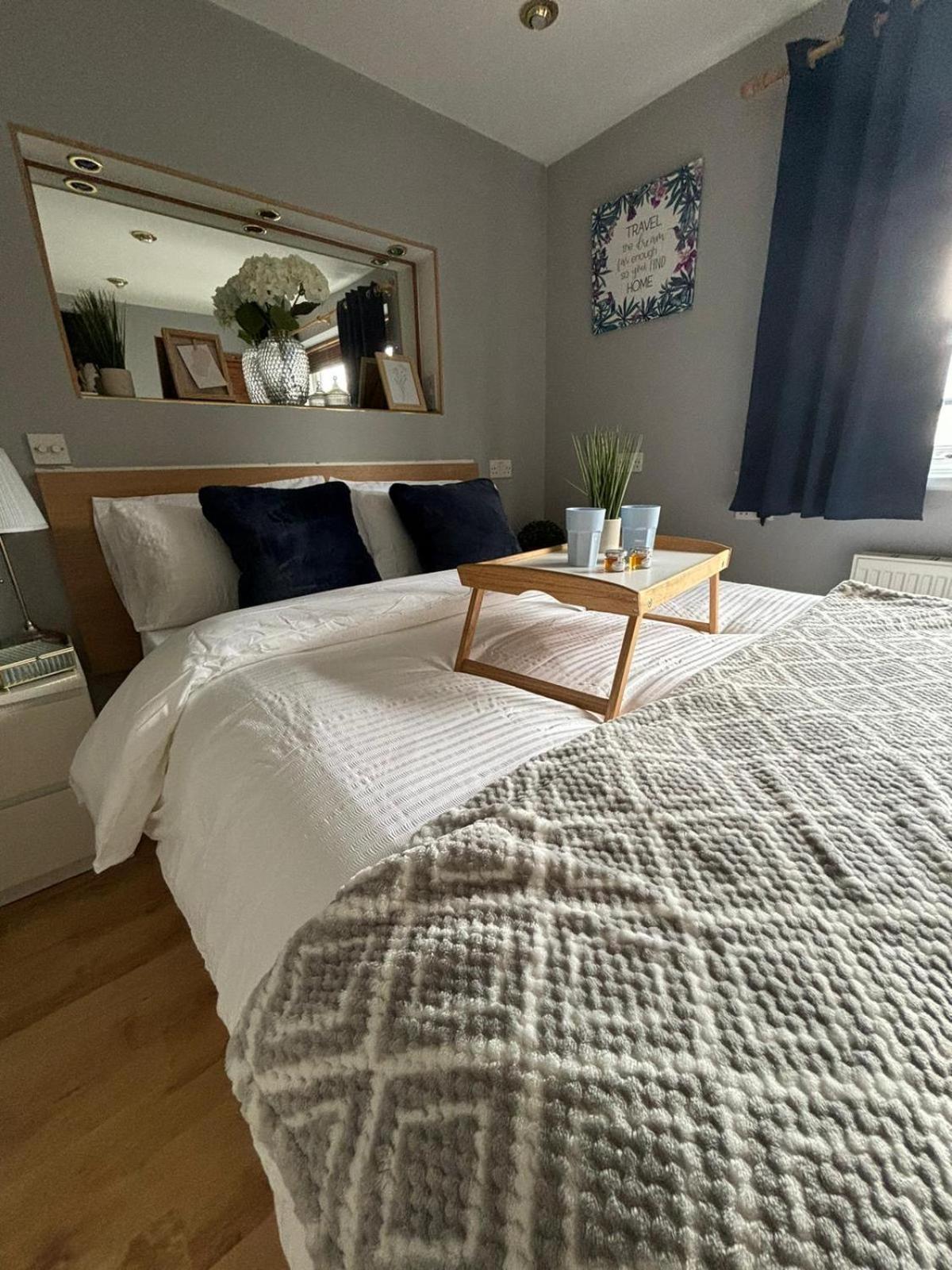 Amazing En-Suite Apartment In Finchley Central London Ngoại thất bức ảnh